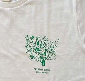 Ｔシャツゆずの木胸元写真